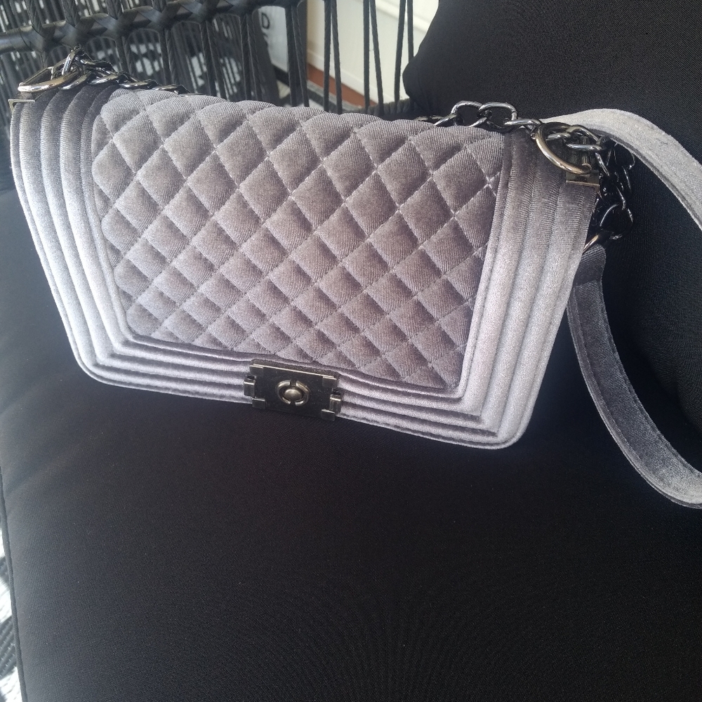 Gray quilted bag